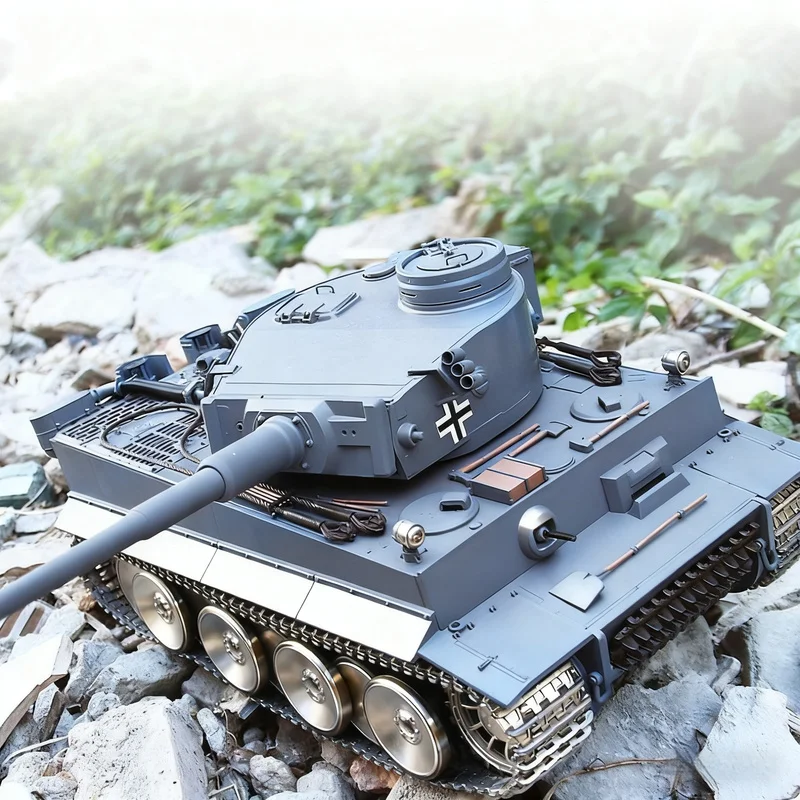 Henglong-tanque de Metal con Control remoto, coche de juguete Tiger One Crawler, batalla eléctrica inalámbrica, lanzable, coche de Control remoto, regalo para niño