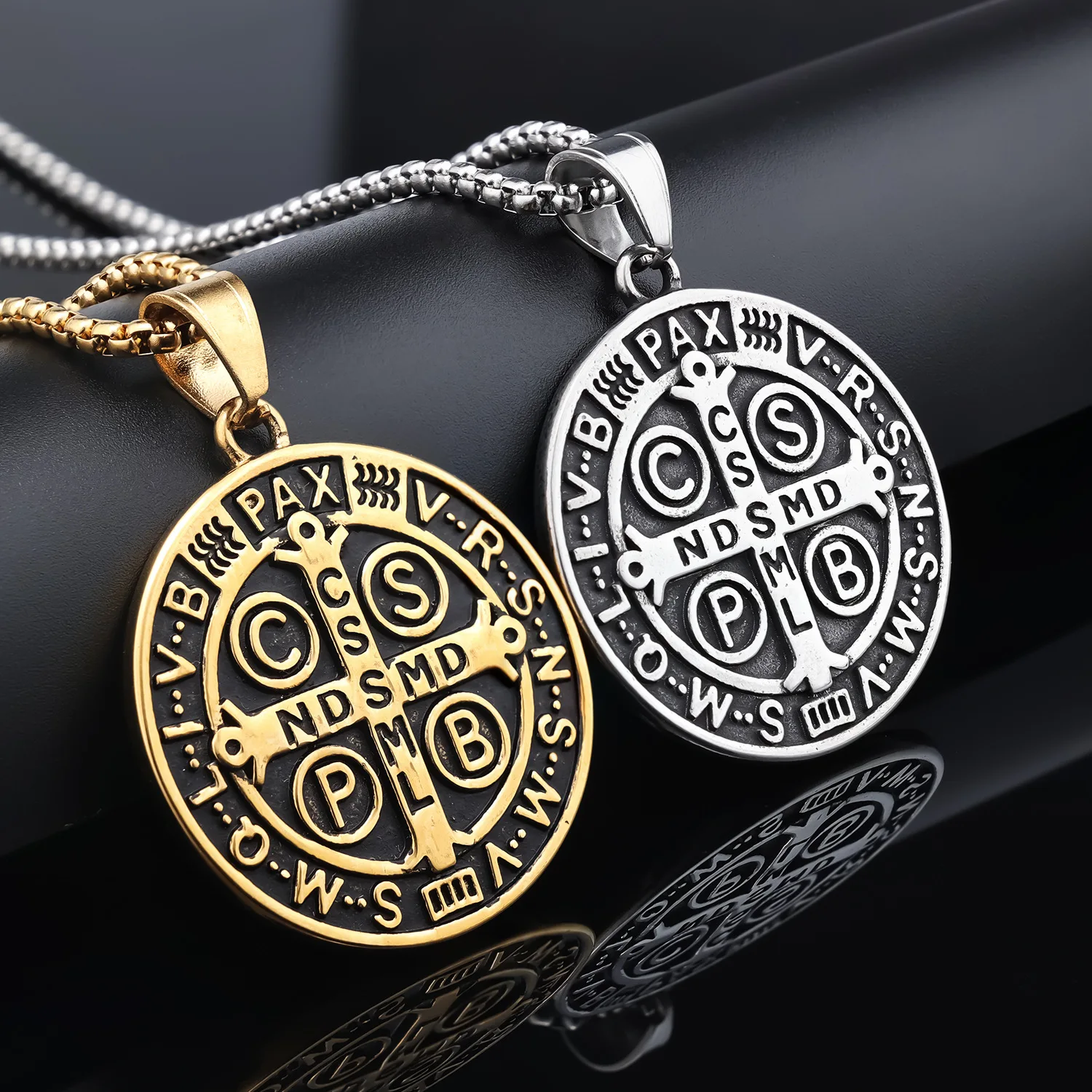 

St.Benedict Exorcism Stainless Steel Men Necklaces Pendant Chain Powerful Amulet Vintage New For Women Jewelry Gifts Wholesale