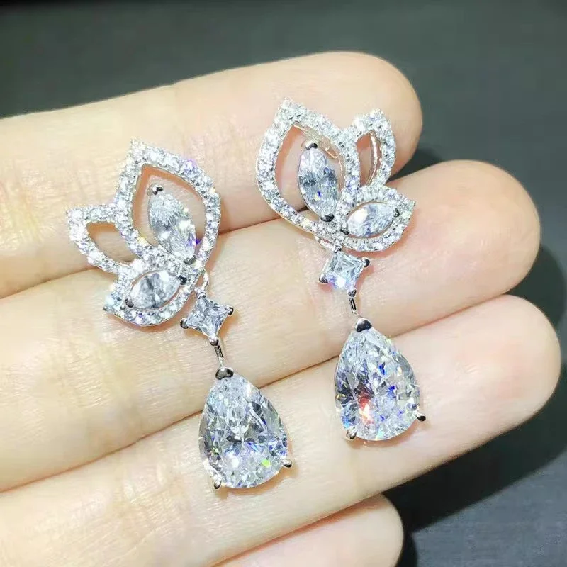 Huitan Brilliant Wedding Drop Earrings Women Exquisite Hollow-out Pattern Accessories with Cubic Zirconia Charms Fashion Jewelry