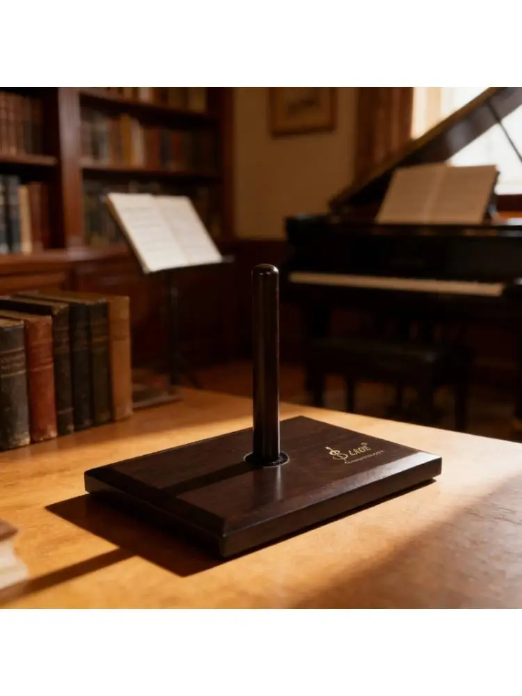 artistic-walnut-wind-instrument-storage-stand-combining-functional-stability-with-decorative-charm-perfect-for-musicians