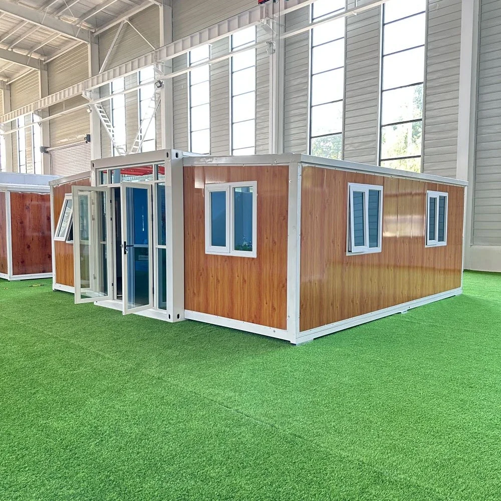 In China 40ft Prefabricated Expandable Folding House 20ft Modern Mobile Prefab Tiny Home For Sale To Ship Us Approved