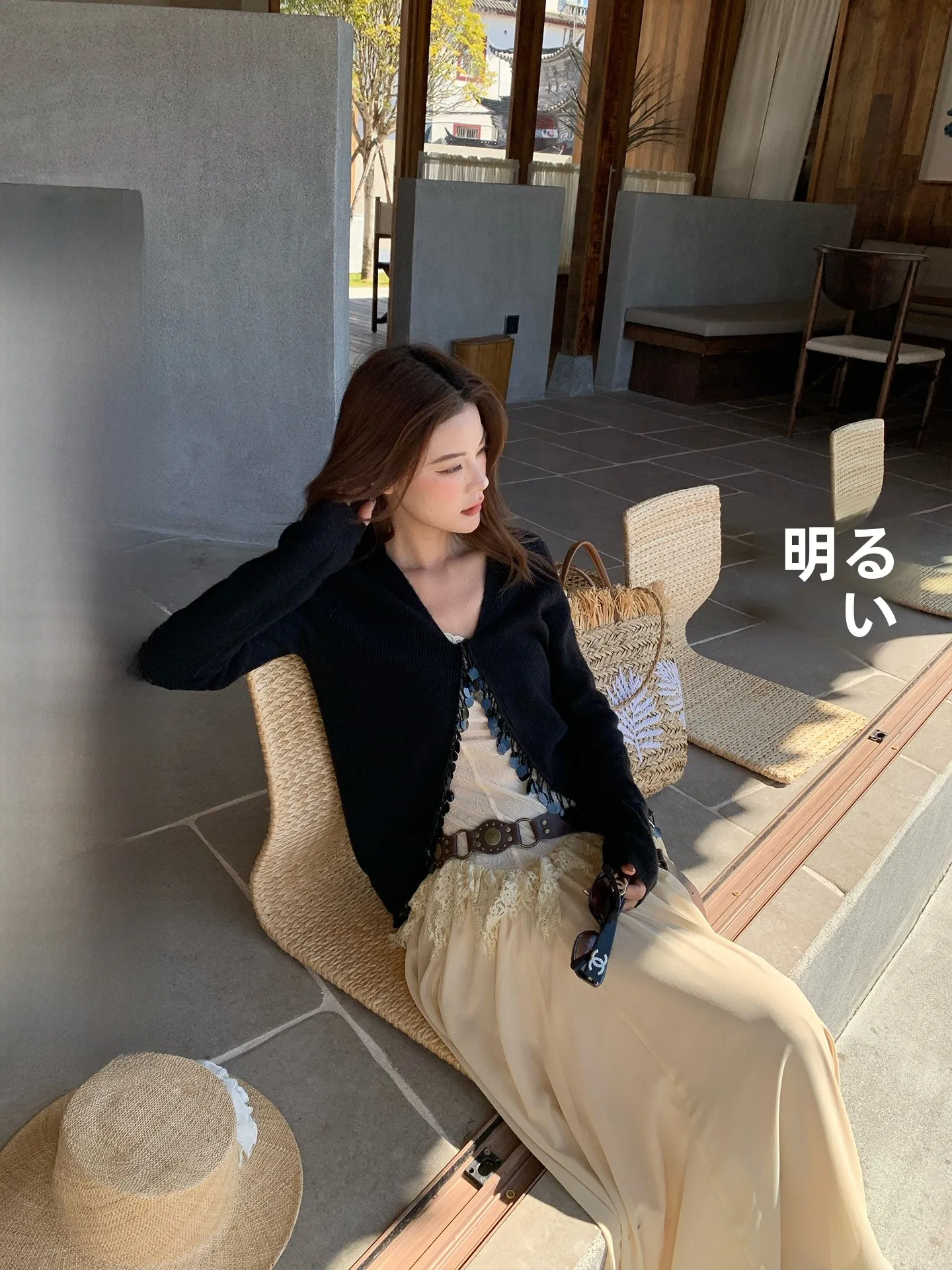 

Ретро-кардиган женский вязаный с длинными рукавами, с бахромой и бисером, кружевной дизайн, повседневный стиль, весенняя новинка