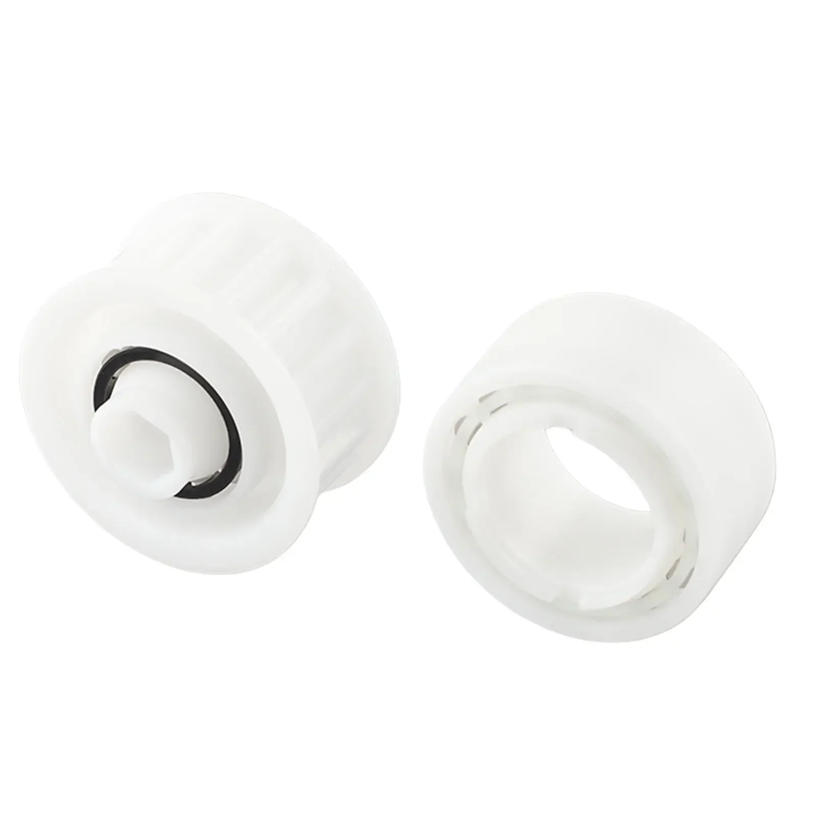 

Guide Wheel and Pulley Gear Kit for Efficient Operation of For CC Plus Compatible Pool Cleaners M200 M500 & Dx3 Dx6