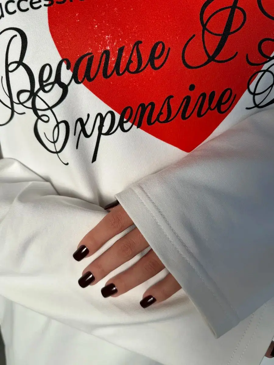New women's high-quality long sleeved top with fashionable printed loose fit, a must-have for all seasons.