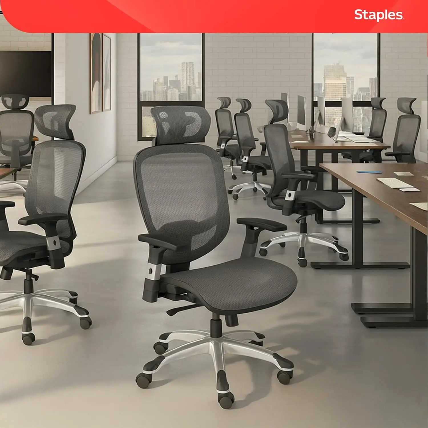 Ergonomic Mesh Task Chair with Lumbar Support, Swivel, Gray, A comfortable everyday seating option