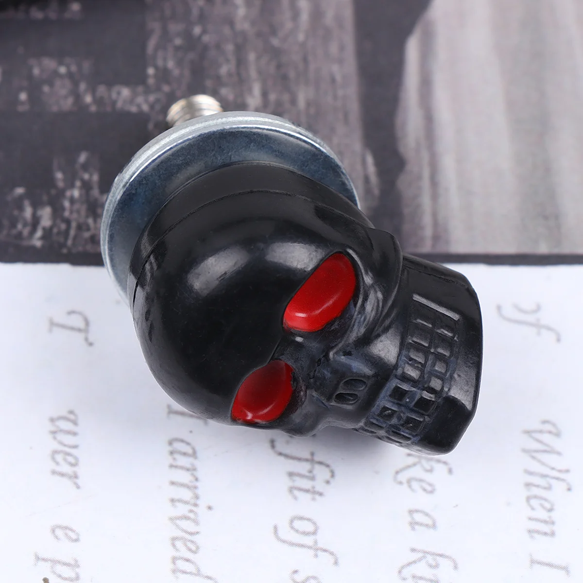 

6PCS Motorcycle Screws Motorbike Refitting License Plate Ghost Head Screw Sturdy License Plate Ghost Head Screw Decoration for M