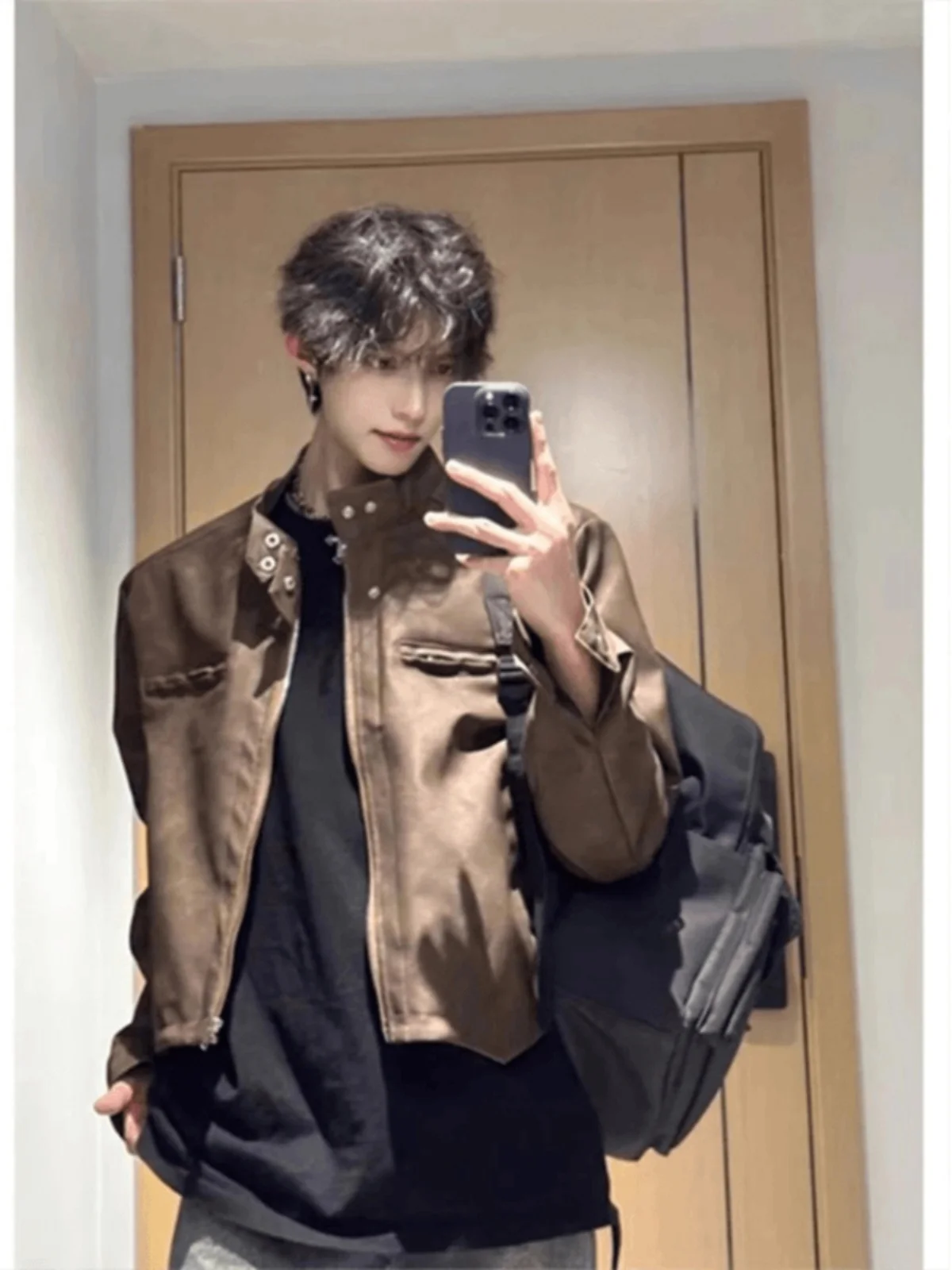 

Коричневая бейсбольная куртка для мужчин, винтажное кожаное пальто с воротником-стойкой, модная уличная одежда, осенняя верхняя одежда, полиэстер Nylo...