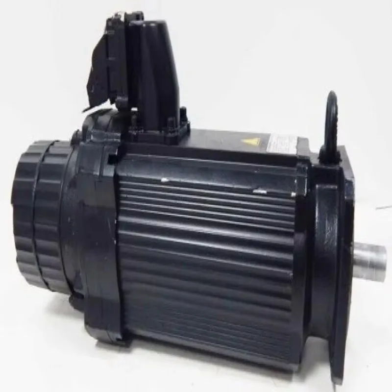 

PLC CFM71LBRTFAS1HSB60 Servo Motor Rpm2000max168A