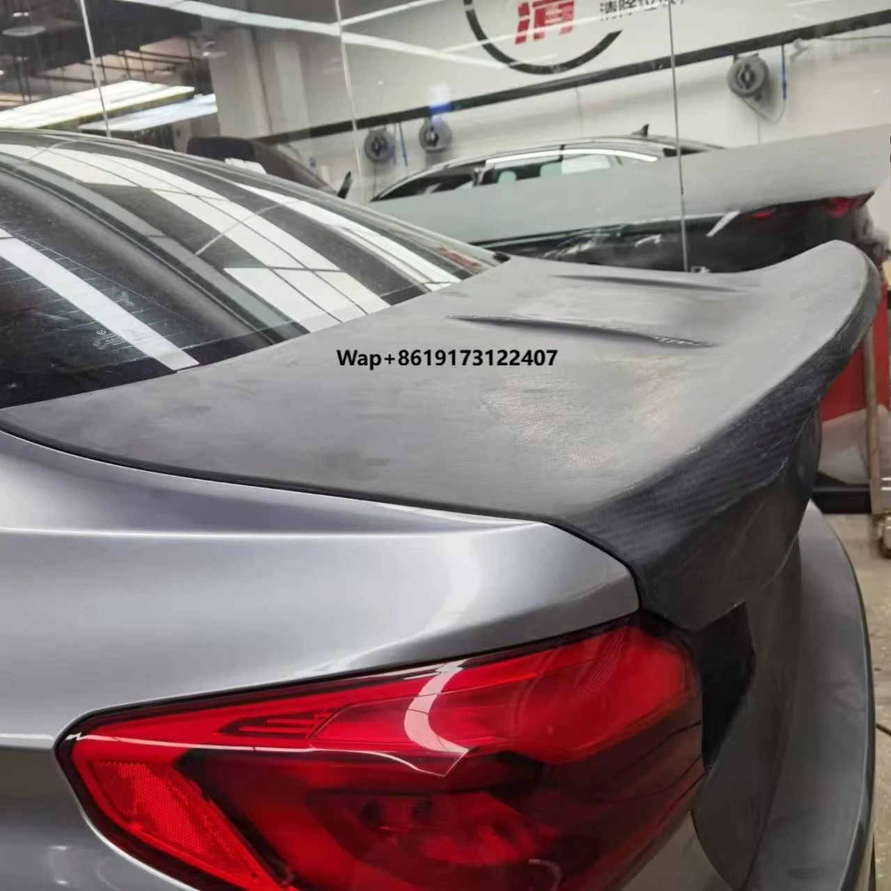 

CSL Style Dry Carbon Fiber Rear Trunk Cover for F90 M5 G30