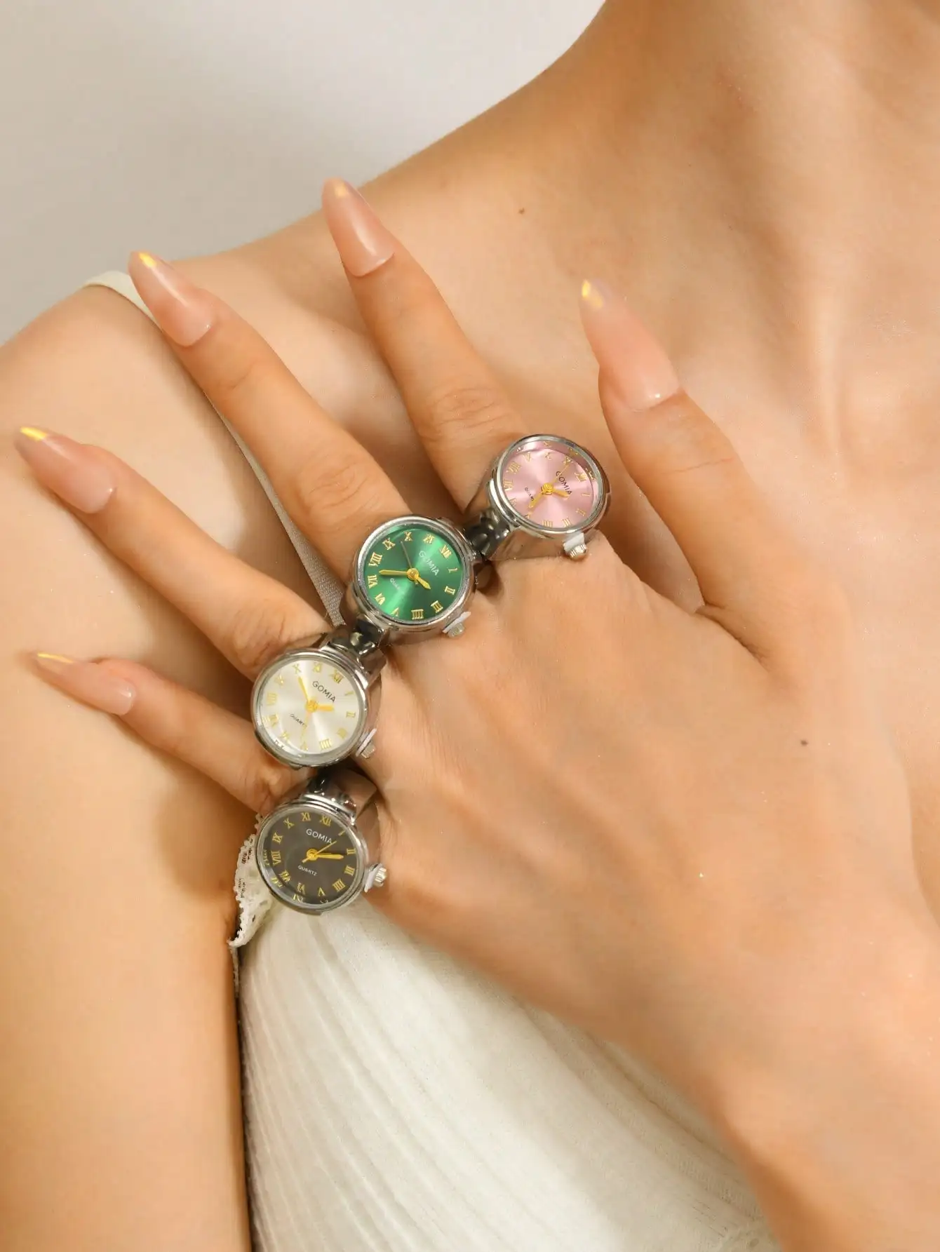 

Набор миниатюрных кольцевых часов для женщин - 4 цвета, римский циферблат, кварцевый механизм, ювелирные украшения