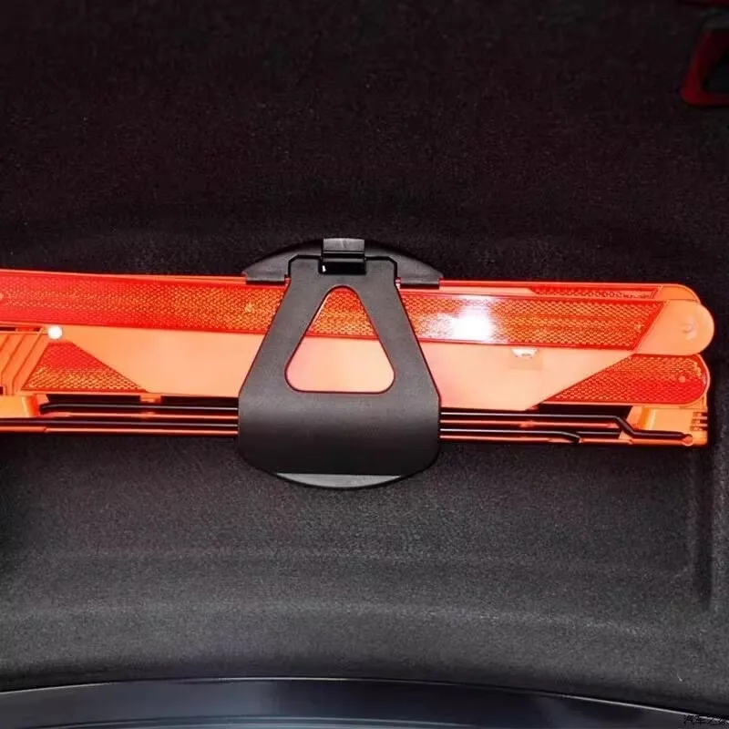 Car Triangle Warning Sign Fixing Clip Base Applicable for Mercedes-Benz C-Class E-Class S-Class C180A C200 C260 E260 E300 car