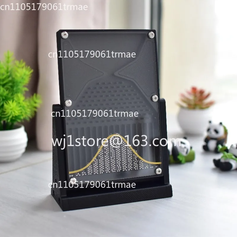 Normal distribution mathematical model scientific ornament decompression gift teaching aids--Galton board