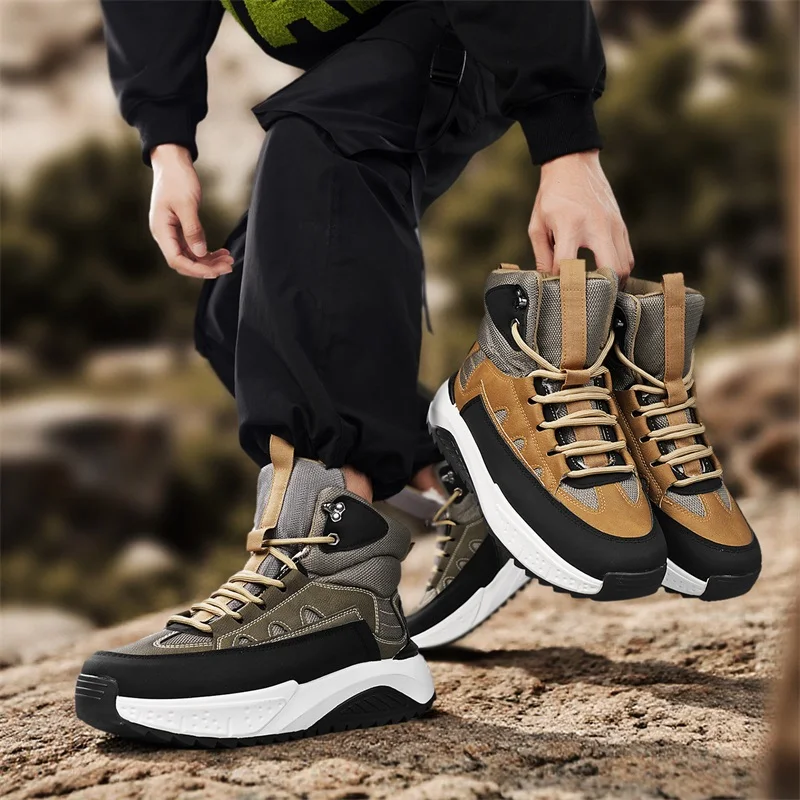 Warm Plush Men's Winter Sneakers Platform Outdoor Trekking Shoes Men Non-slip High-top Hiking Shoes for Men zapatillas de hombre