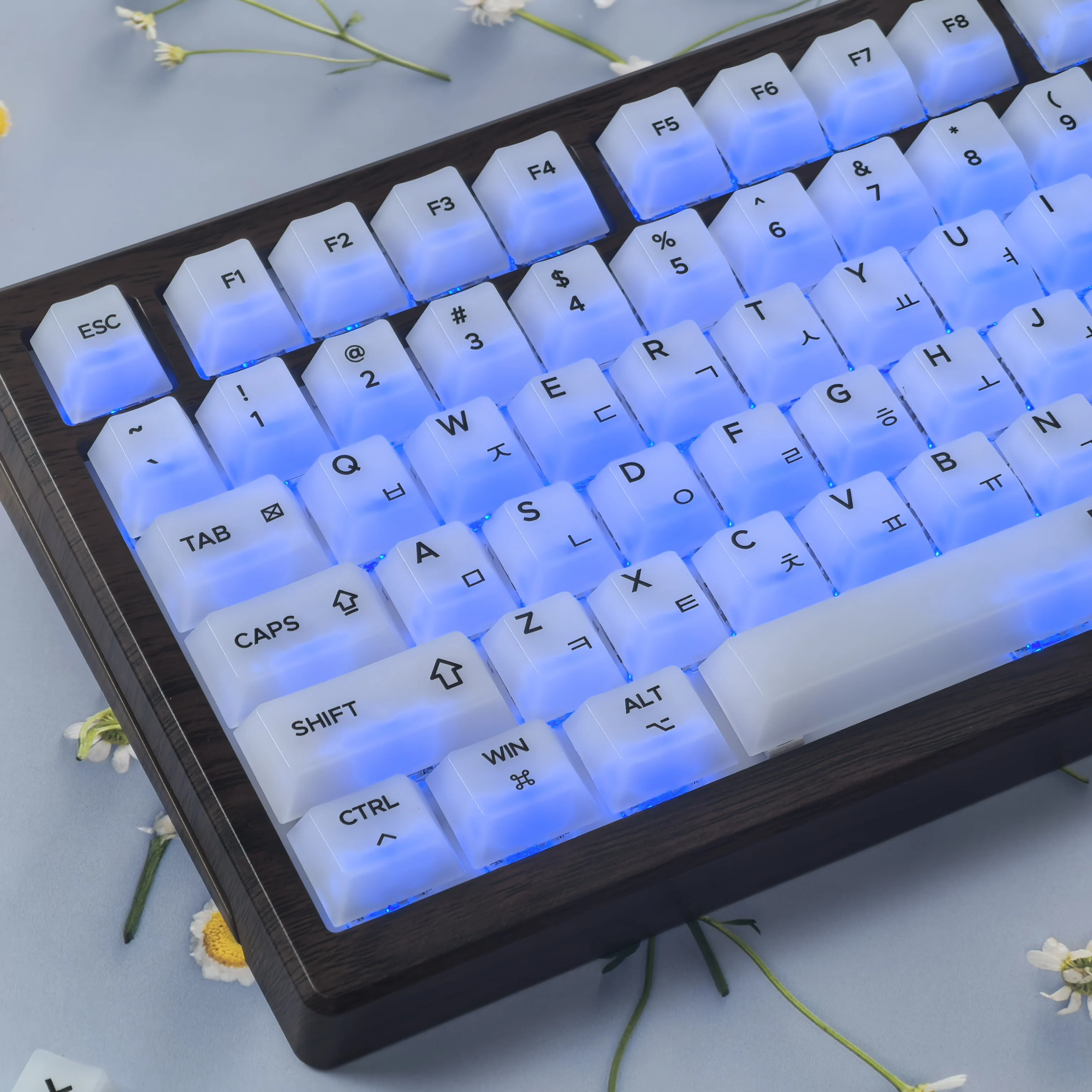 

Transparent Korean Keycaps Milky White Frosted Matte ABS Keycap DIY Mechanical Keyboard Cherry Profile Russian Hangul Key Caps