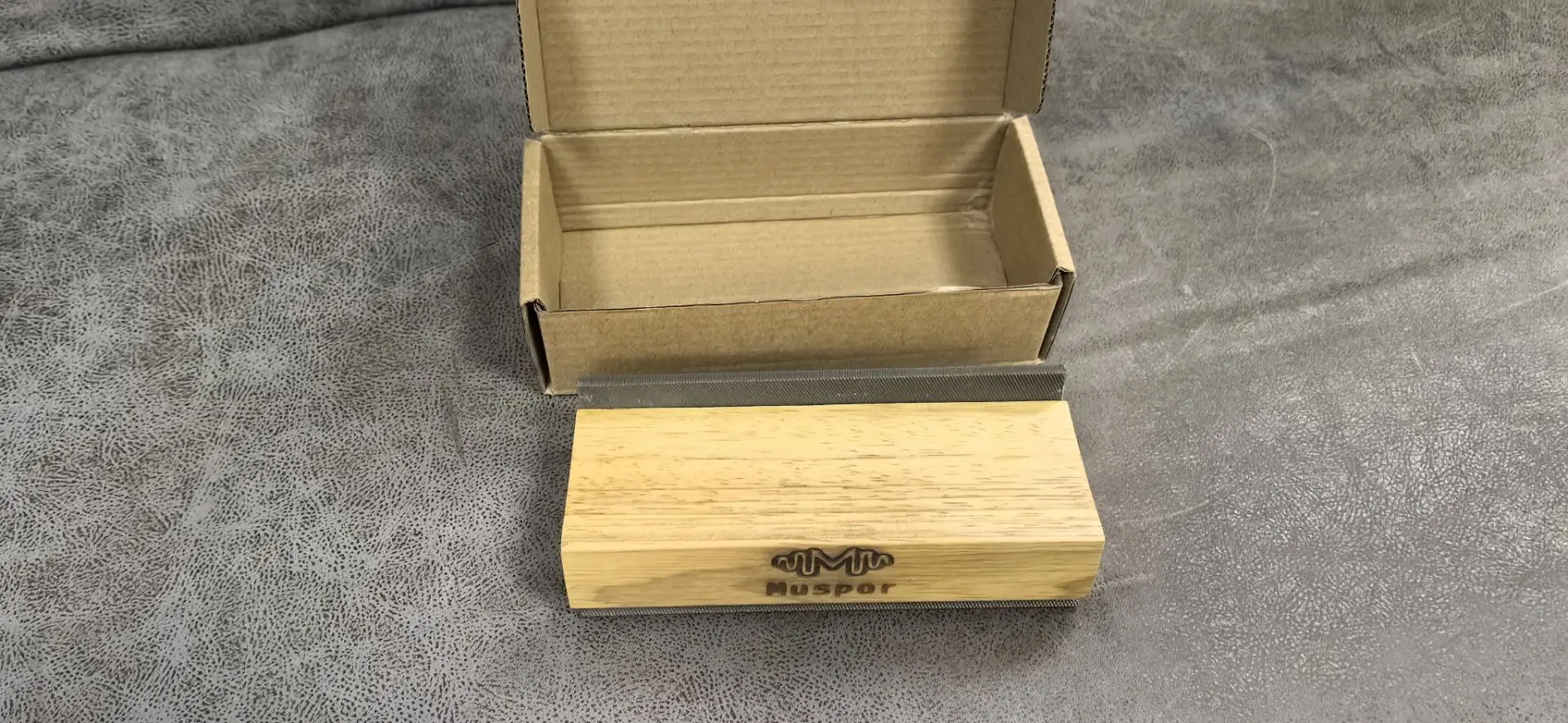 Muspor Guitar Fret End Dressing File Olive Wood 35/90 Degree Luthier File Tool Guitar Bass Fret End Dressing for Rounding