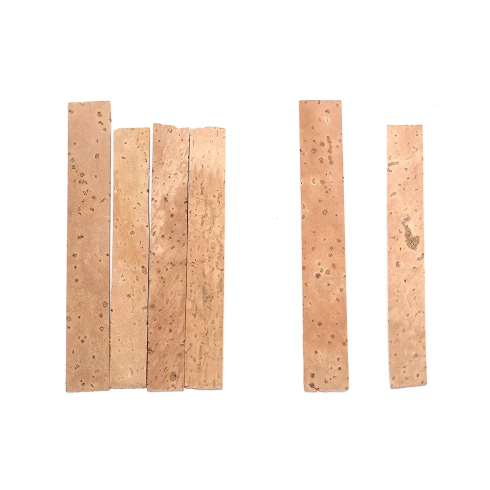 4 قطعة/الوحدة مختلفة الحجم الكلارينيت الفلين المشترك الفلين ورقة لملحقات الآلات الموسيقية الساكسفون