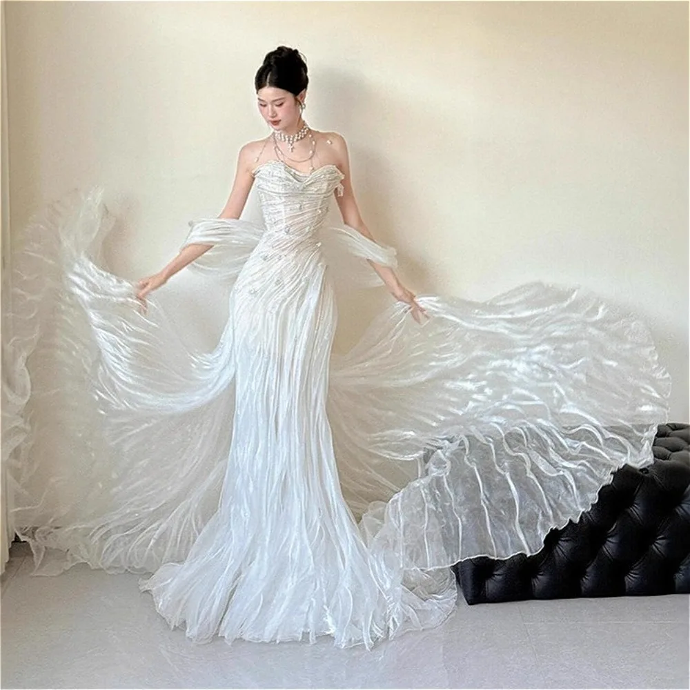 Luxury Unique White Flowing Tulle Mermaid Wedding Dress Beaded Off Shoulder Bridal Gown for Engagement Wedding Photoshoot