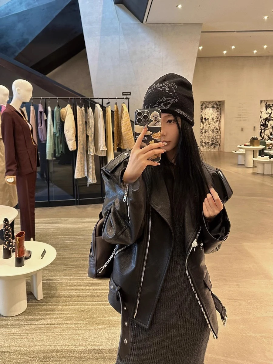 Black Vintage Leather Jacket Women's Spring 2026 New Korean Loose Short Design Sense  Motorcycle Jacket Zipper Straight ...