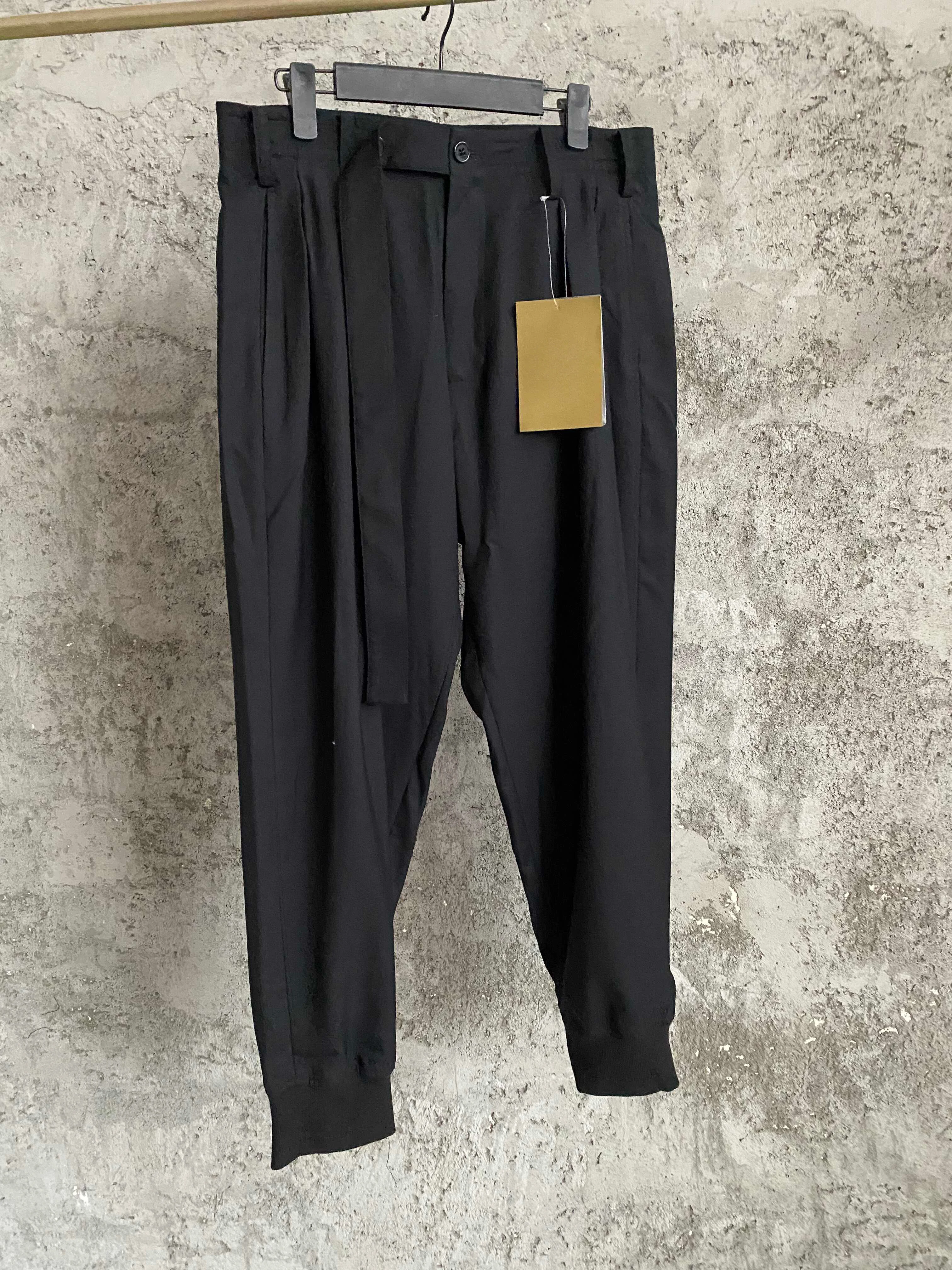 TOP-YAMAMOTO original design solid-color loose commuting trousers, straight-leg versatile casual pants, men's wool pants