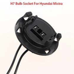 1Pcs Car Headlight Base H7 Bulb Socket For Hyundai Mistra 2017 2018 2019 2020 Lamp Holder Accessories