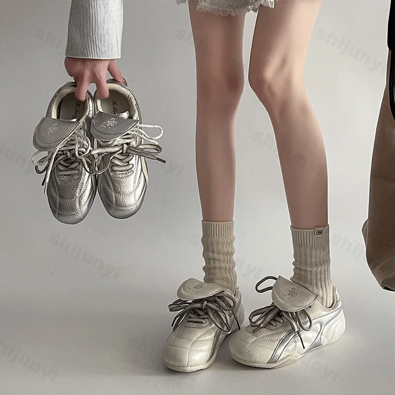 

Niche Design Retro Casual Sports Shoes for Women Spring 2025 New Comfortable Versatile Thick Sole Shoes Fashion Low Top Sneakers