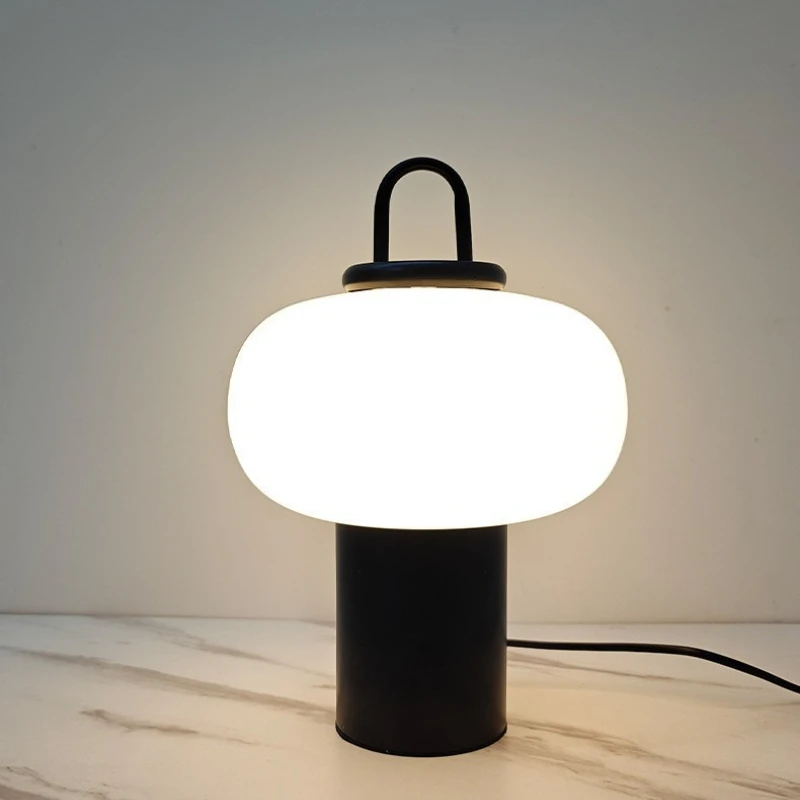 Modern Minimalist Luxury Glass Desk Lamp Designer Portable Handheld Decorative Floor Lamp Bedroom Bedside Room Reading Desk Lamp
