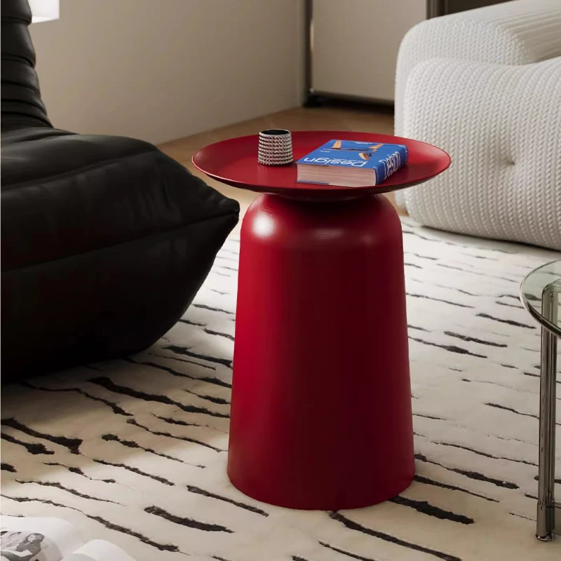 

Красный приставной столик для дивана, элитный круглый столик для гостиной, современная креативная прикроватная тумбочка для спальни, дизайнерские журнальные столики