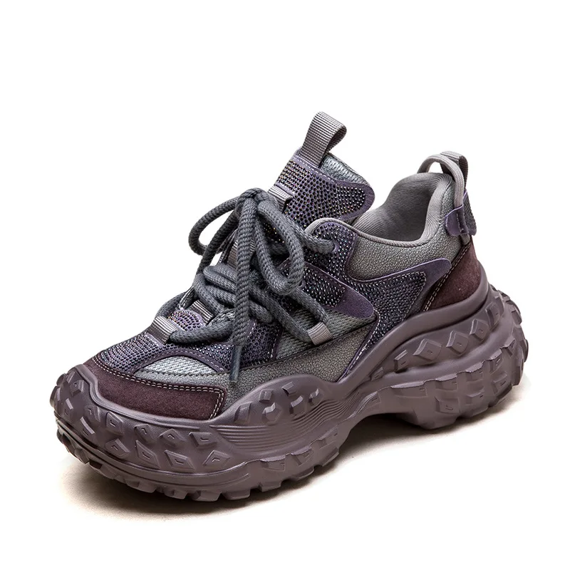 

Женские кроссовки 2026: Новые уличные беговые кроссовки на шнуровке с кристаллами, повседневные женские спортивные туфли, весенние кроссовки на платформе на шнуровке для женщин