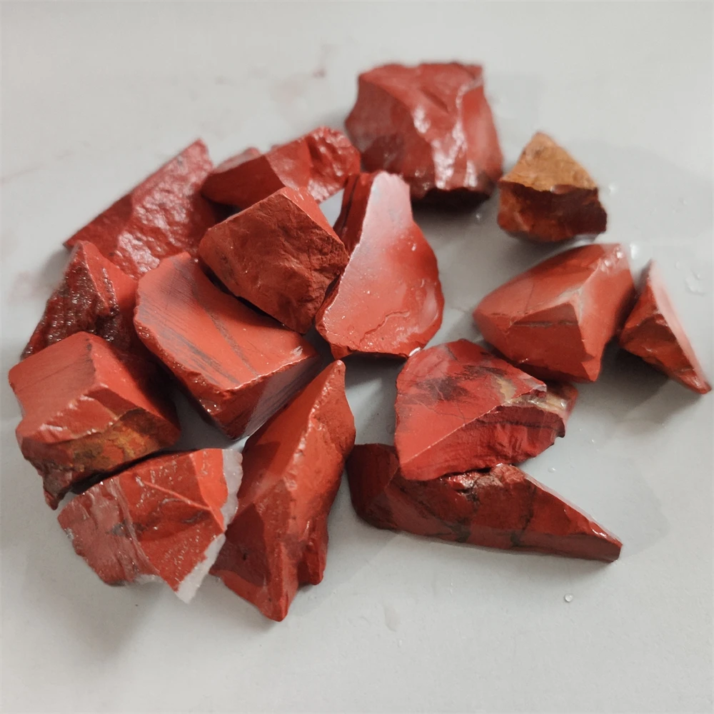 Natural Red Jasper Stone Mineral Specimens Raw Stone Home Decoration Stone Irregular Shape Rock Stone for Fish Tank Aquarium