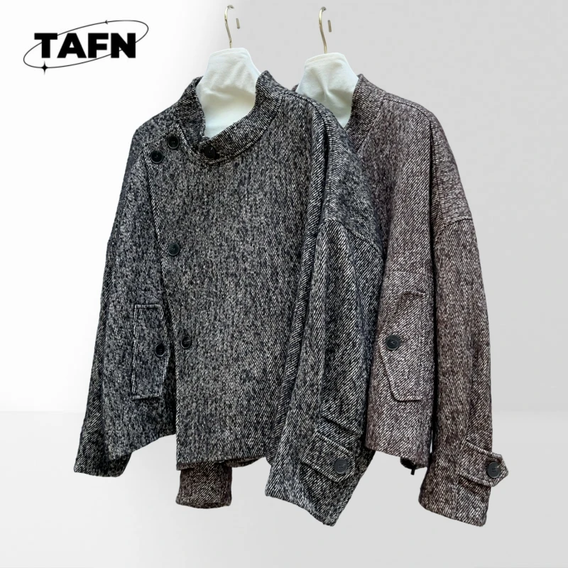 Stylish Sherpa Coats for Women, Cozy & Trendy Winter Jackets Winter Coats for Women, Elegant and Insulated Outerwear AK2136