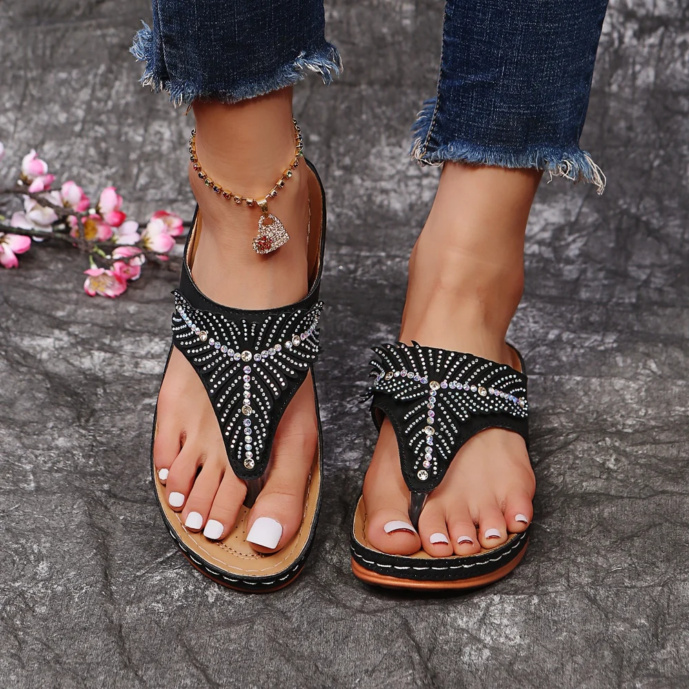 Damen-Flip-Flops mit Strass-Keilabsatz, Bohemian-Plattform-Zehentrenner-Sandalen, rutschfeste Slip-On-Sommerschuhe für den Strand – Detail 6
