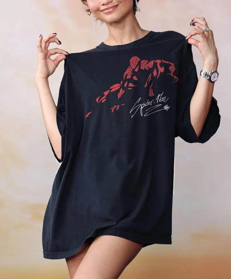 Spider-Man 2026 New Movie Red Crawling Silhouette Handwritten Signature Graphic Print Black Cotton T-Shirt Oversized Unisex