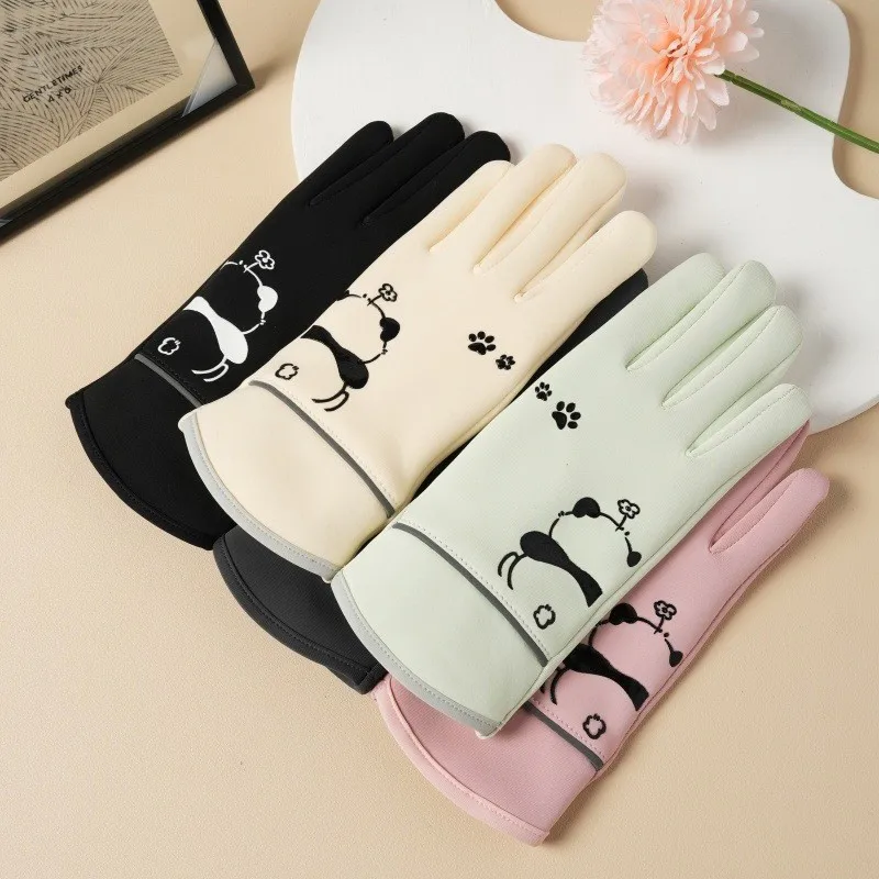 Children's Gloves Are Warm and Fluffy in Winter, Soft for Men and Women To Play with Snow, Non Slip Cartoon Outdoor Gloves