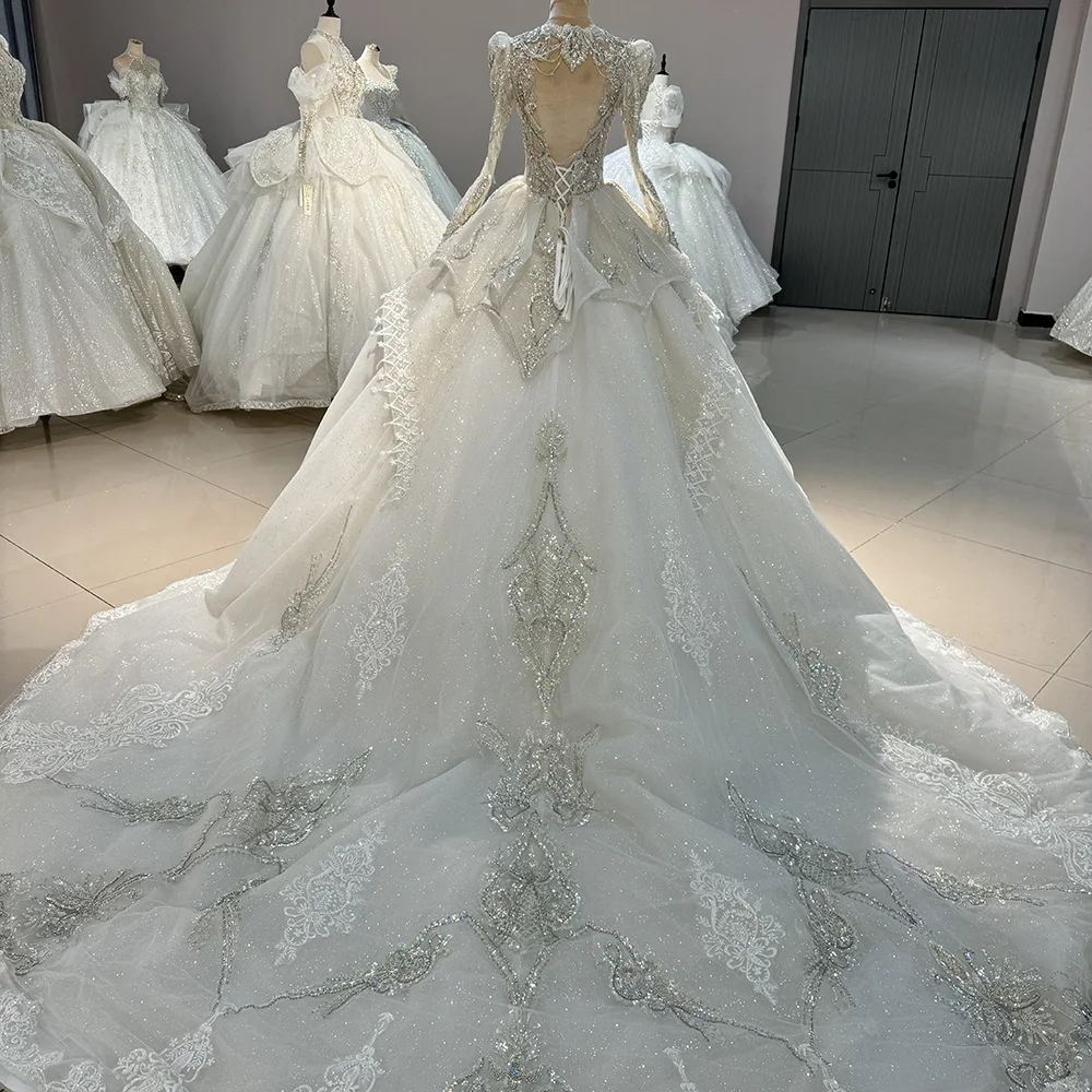 Ball Gown Wedding Dress Long Sleeve V Neck Beading Customized Court Train Modern Wedding Gowns Bridal Dress فساتين حفل