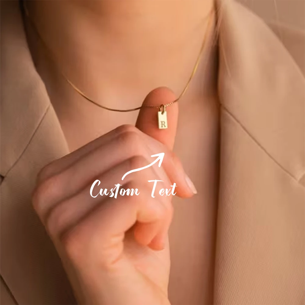 Personalisierte Halskette mit 1-6 Gravierten Anfangsbuchstaben für Frauen, Quadratischer Anhänger, Personalisierter Namensanhänger, Damenschmuck, Weihnachtsgeschenk