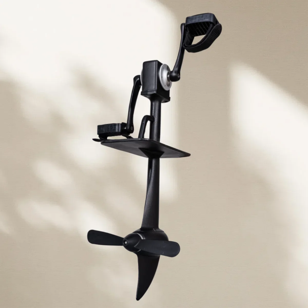 Chinese-made Inflatable SUP Pedal Drive System with Propeller Aluminum Hull Material for Kayaks