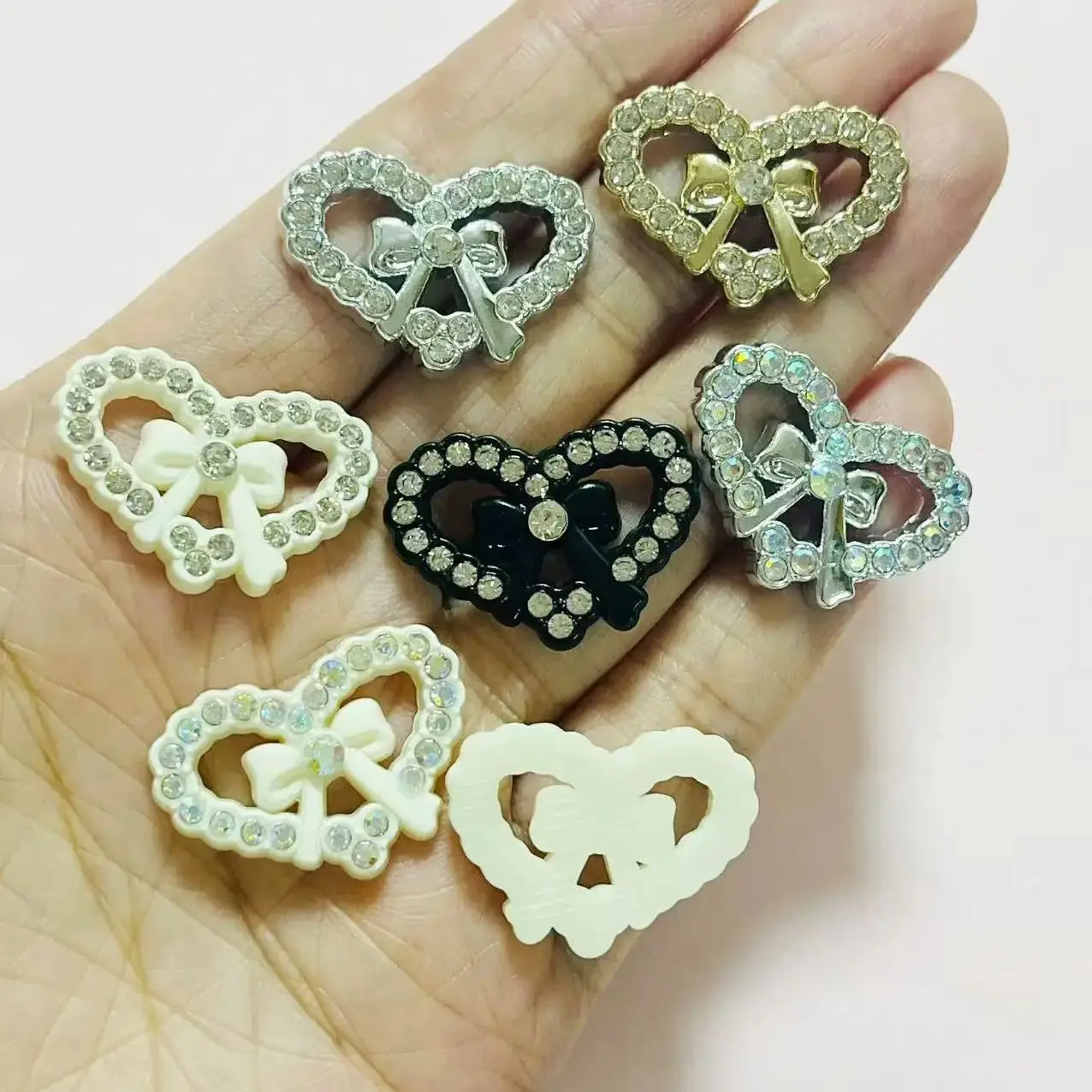 

20Pc Metallic Golden Silvery White Luxury Diamond Heart Bow Resin Junk Phone Case Decoration Charms Kawaii Flat Back Diy Crafts