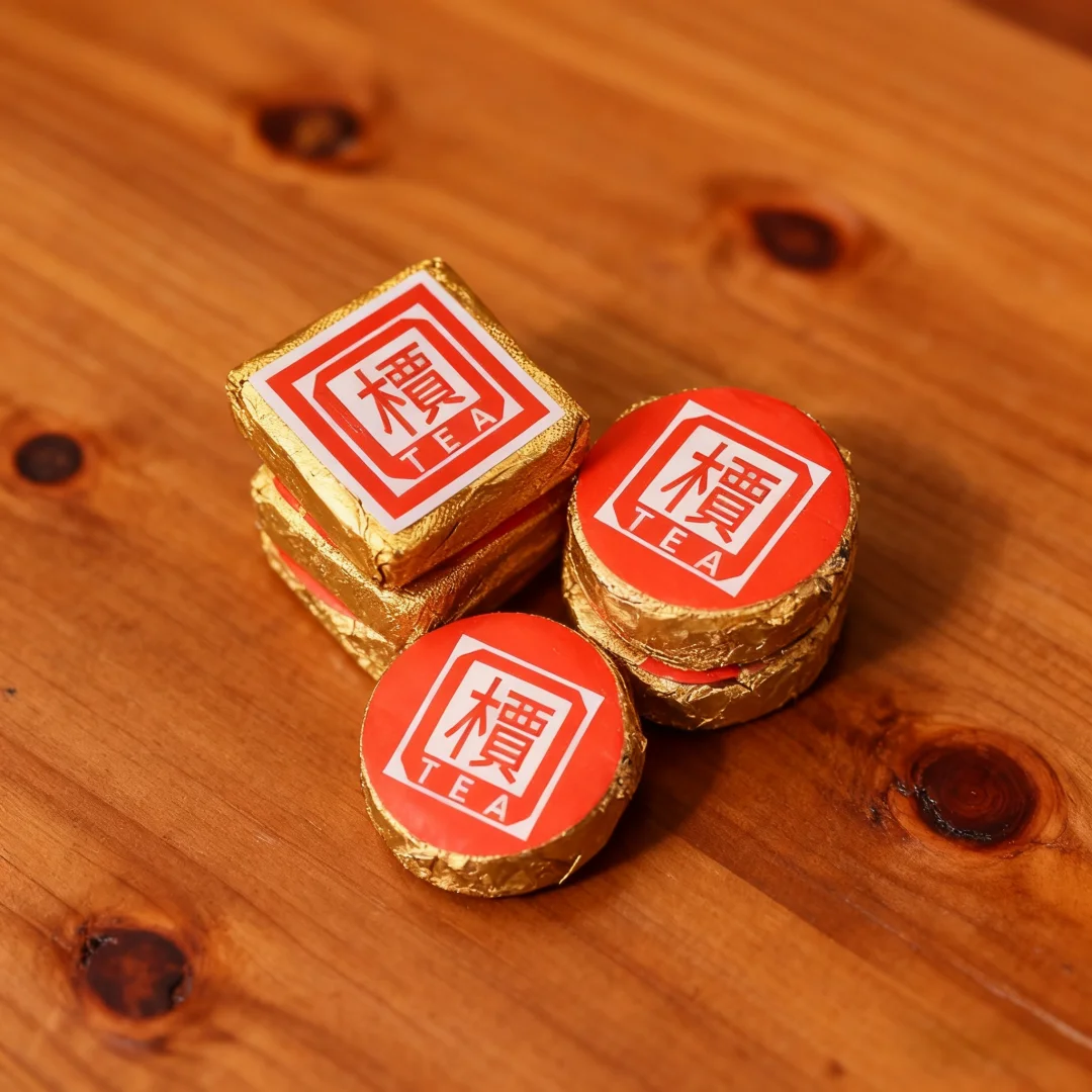 Tea Character Label, Red Adhesive Label, Yunnan Shu/raw Pu'er Tea Label, Round/square Pu Erh Tea Label Customizable
