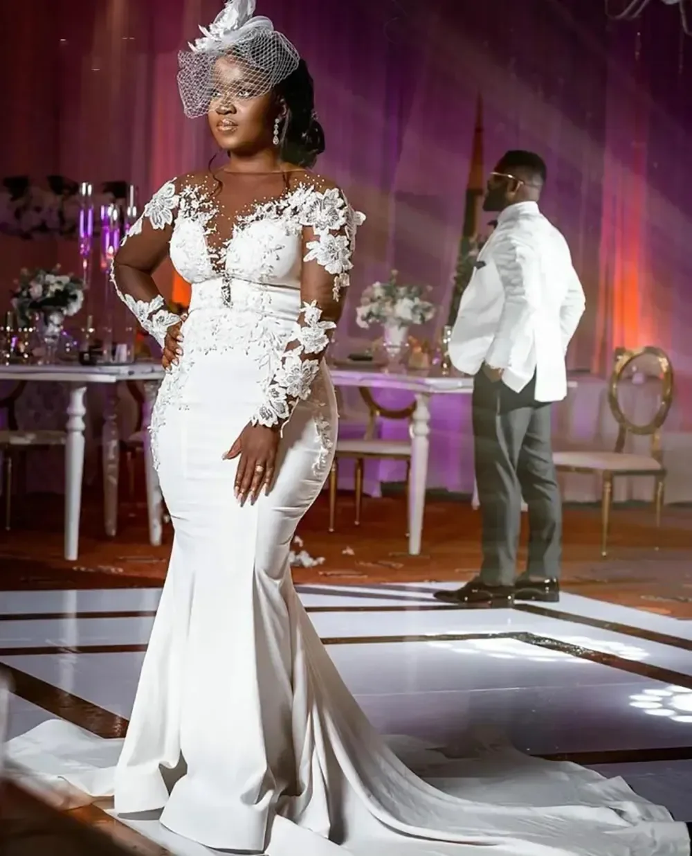 Customized New Sexy Mermaid White Decal Wedding Dress Plus Size Round Neck Lace Long Sleeved Decal And Floor Bride Dress 2025
