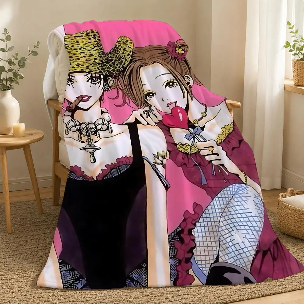 Nana Anime Throw 240g Flanelldecke, geeignet für Sofas, Betten, Büros, exquisite Geschenkdecken