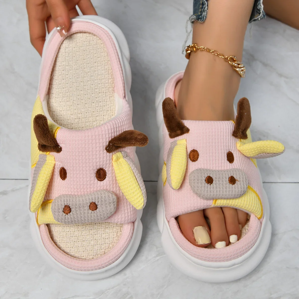 Four Seasons Men Indoor Sandals Adults Cartoon Slides Couples Cute Breathable Home Shoes Hot Sale Women Milk Cow Linen Slippers