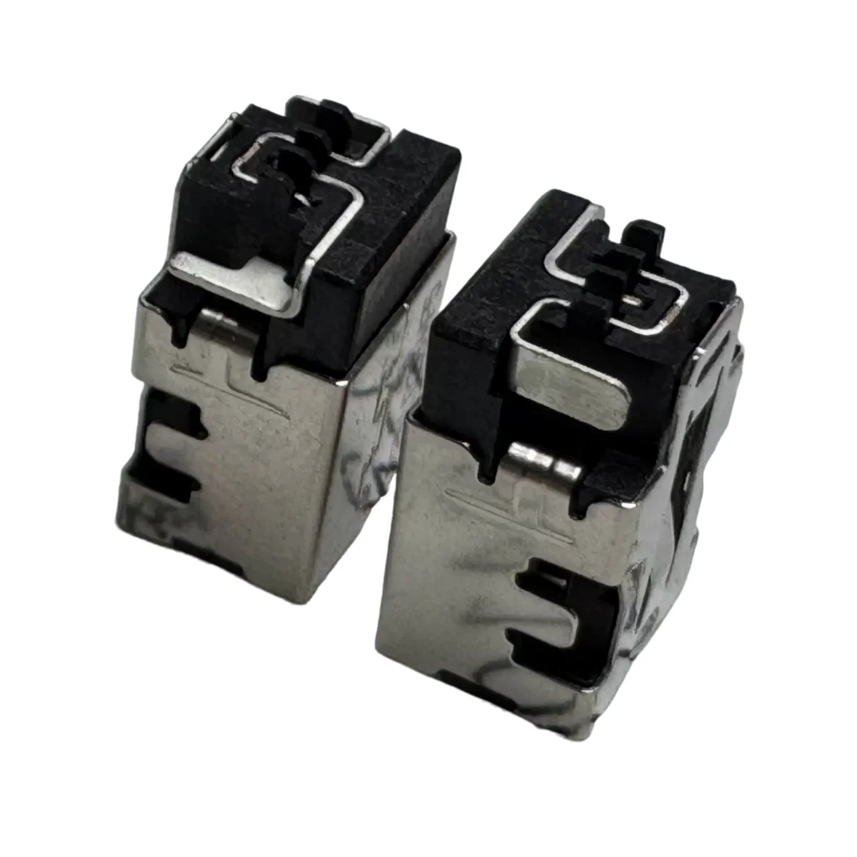 DC Socket Jack Connector 4.5*3.0*0.6mm 4530 12A interface 4Pin 4.5*2.9mm For Singatron XinYin HP MSI Gv15 GF63 Thin 10SC 10UC