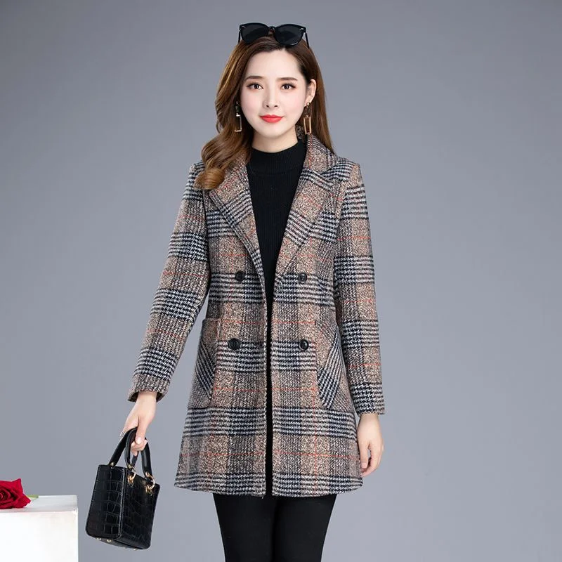 2023 Woolen Coat Women\'s Autumn Winter Middle-aged Plaid Woolen Blended Coat Elegant Slim Women Jacket Outerwear Overcoat Female