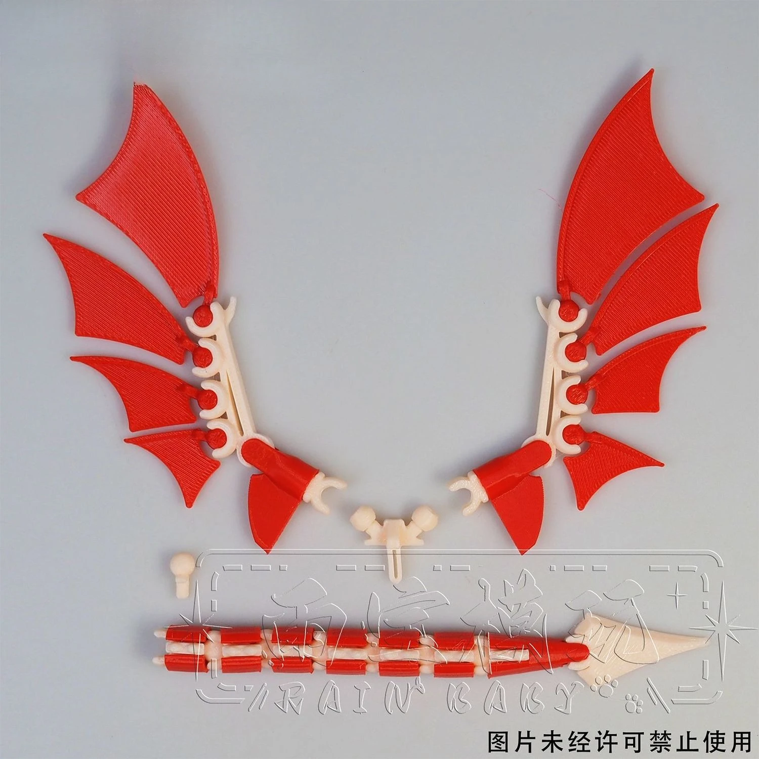 شخصية نسائية مفصلية مطبوعة ثلاثية الأبعاد قابلة للتمرين - لعبة تعليمية بلاستيكية بأجنحة التنين والذيل نموذج إبداعي