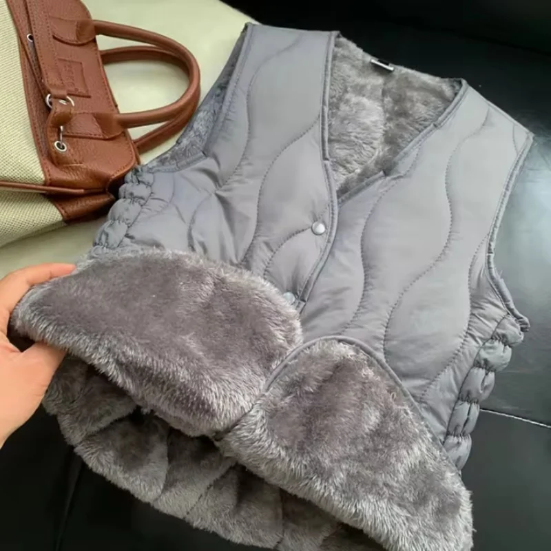 Fall/winter Cotton Fleece Lining Vest Jackets Women's Short Slim Fit  Warm Korean Thick V-neck Waistcoat Female