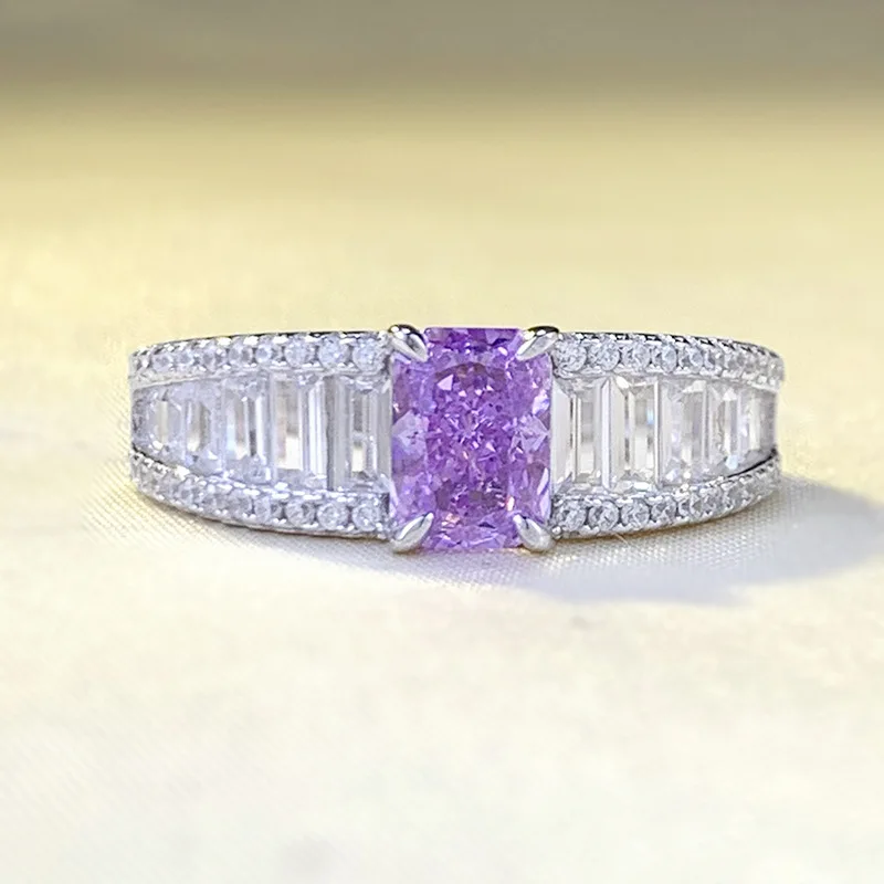 

2024 New S925 Silver Ring High Carbon Diamond Ancestral Lavender Purple 5 * 7 Radian Cut European and American Ring