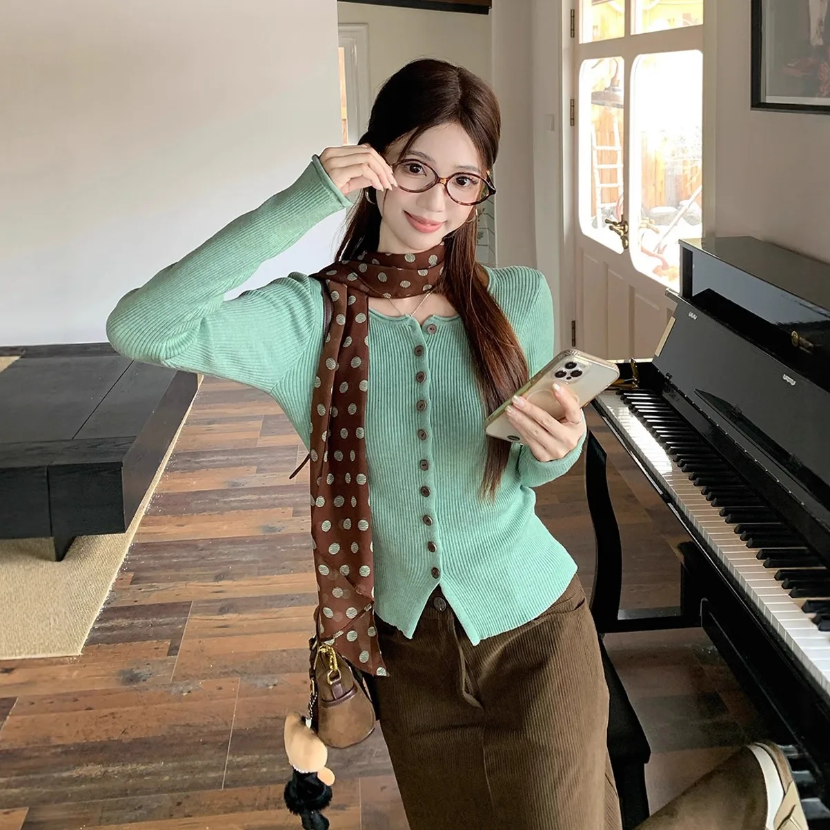 

Женский вязаный свитер с длинными рукавами, облегающий, в корейском стиле, для ранней осени, модный кардиган, короткий топ, высококачественный полиэстер