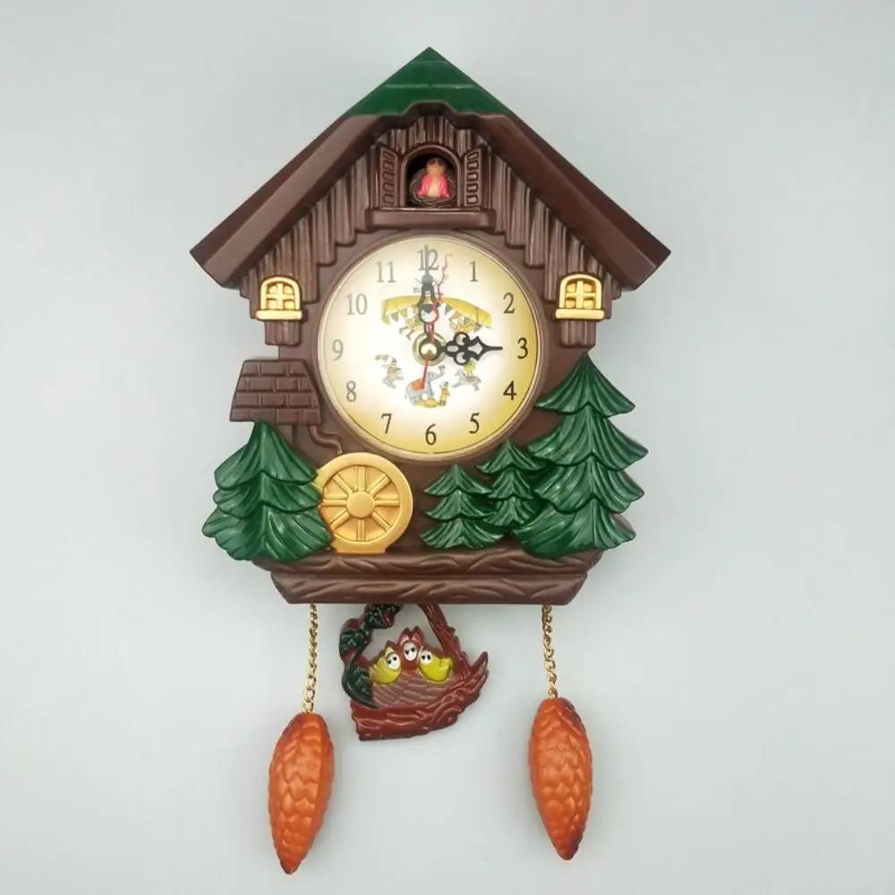 Musikzeitberichtung Kuckucks Vogelhaus Wanduhr Hausform Präzise Vogelhausuhr Stilles Kuckucksglockenspiel aus Kunststoff im Freien