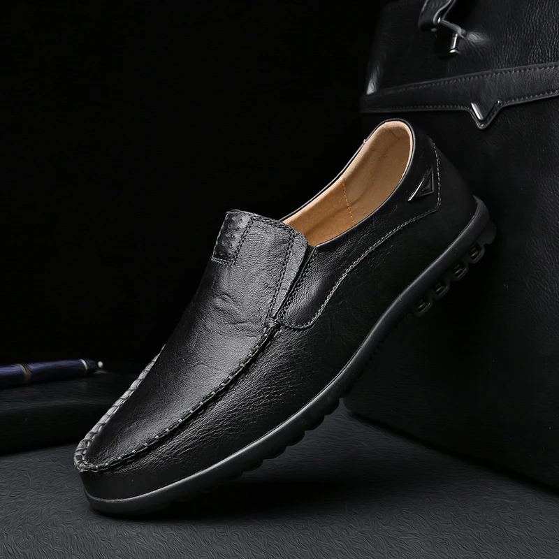 Genuine Leather Brown Designer Loafers Men Moccasins Casual Shoes Luxury Brand Men Slip On Black Driving Shoes Mocasines Hombre