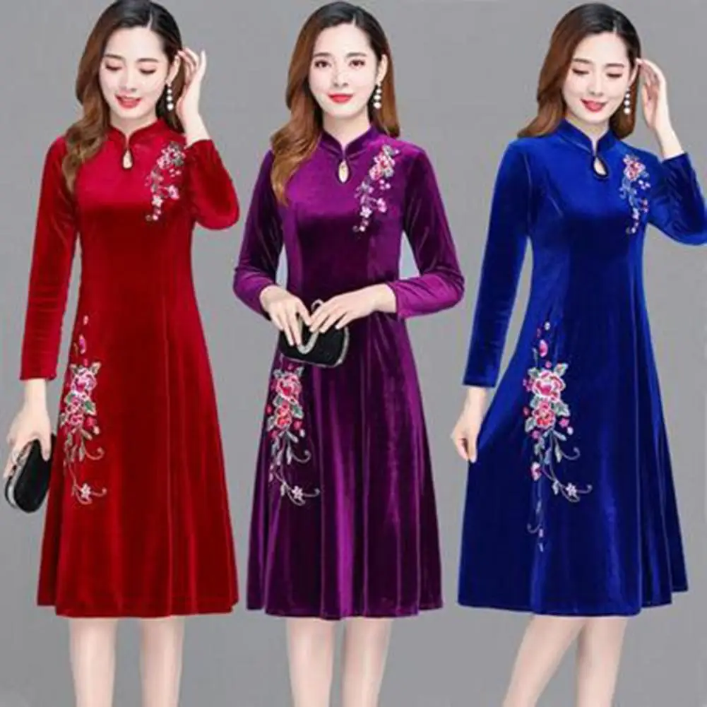 Women Fall Winter Dress Flower Embroidery Hollow Out Velvet Dress Thick Big Swing Stand Collar Long Sleeve A-line Dress